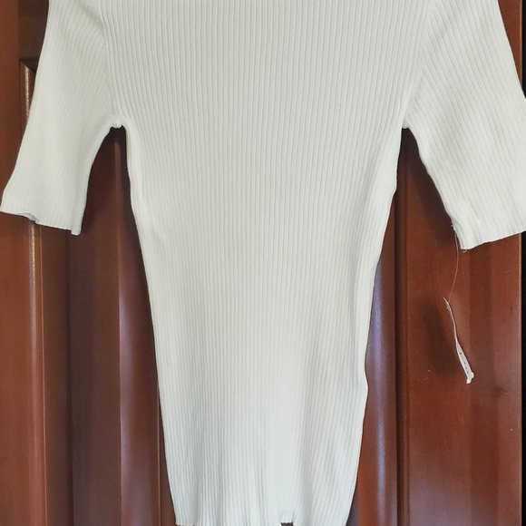 Ivory turtleneck - Picture 5 of 5